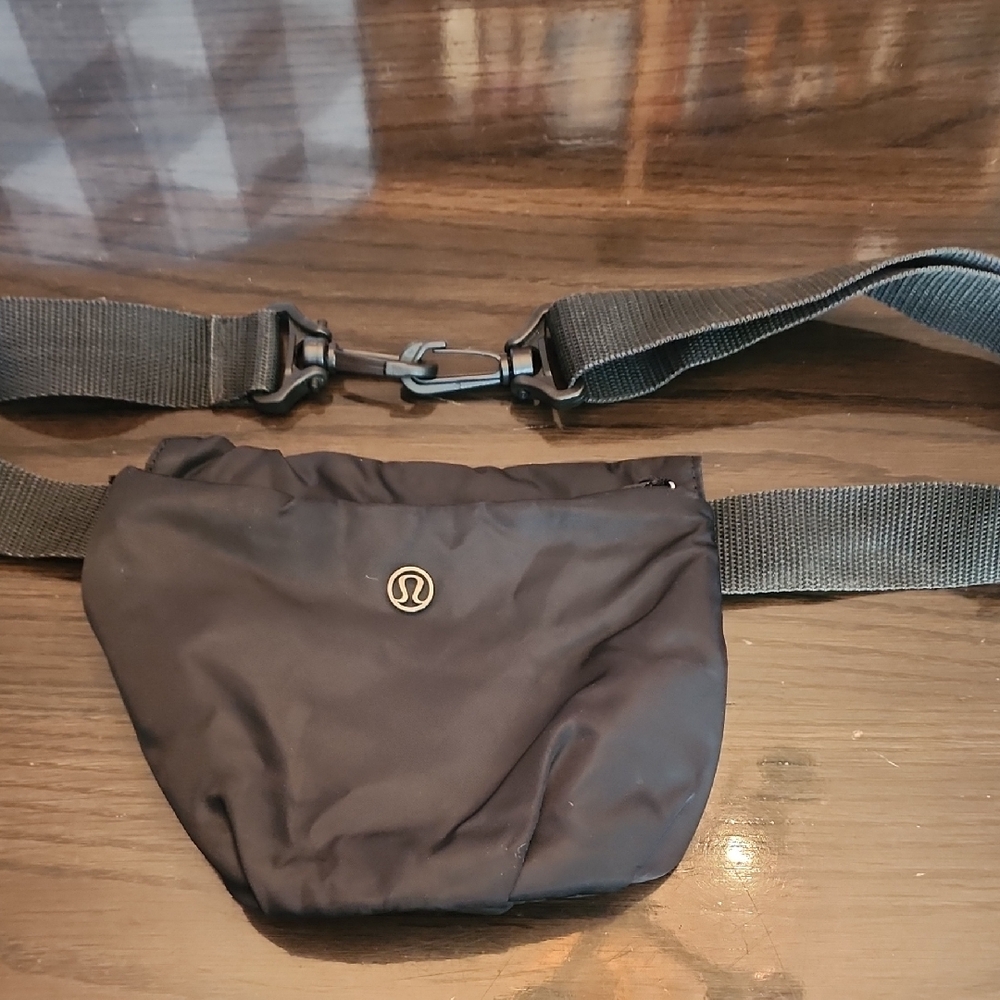 lululemon athletica Black Belt Bag